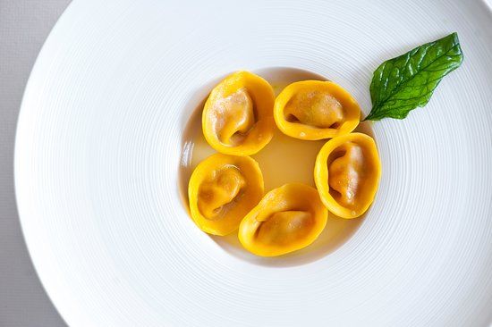 Bellaria Restaurant & Wine Bar